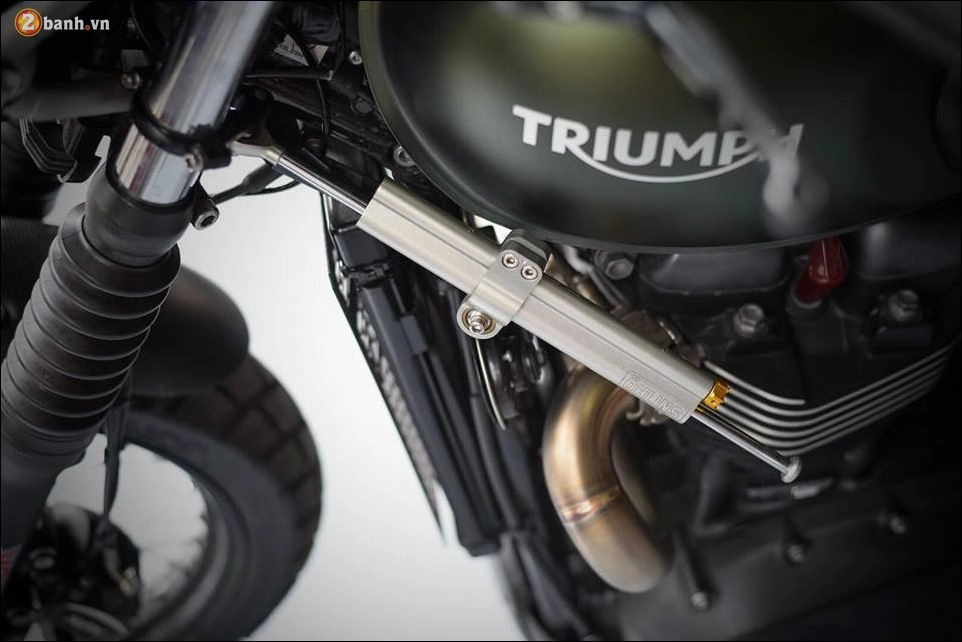 Triumph street scrambler chiến binh hoàn hảo giữa hình thái enduro và cổ điển