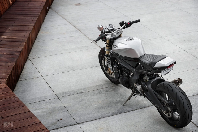 Triumph street triple độ khác biệt với phong cách đương đại