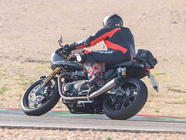 Triumph thruxton 1200r - phiên bản giới hạn tfc limited edition sẽ ra mắt vào tháng 12019