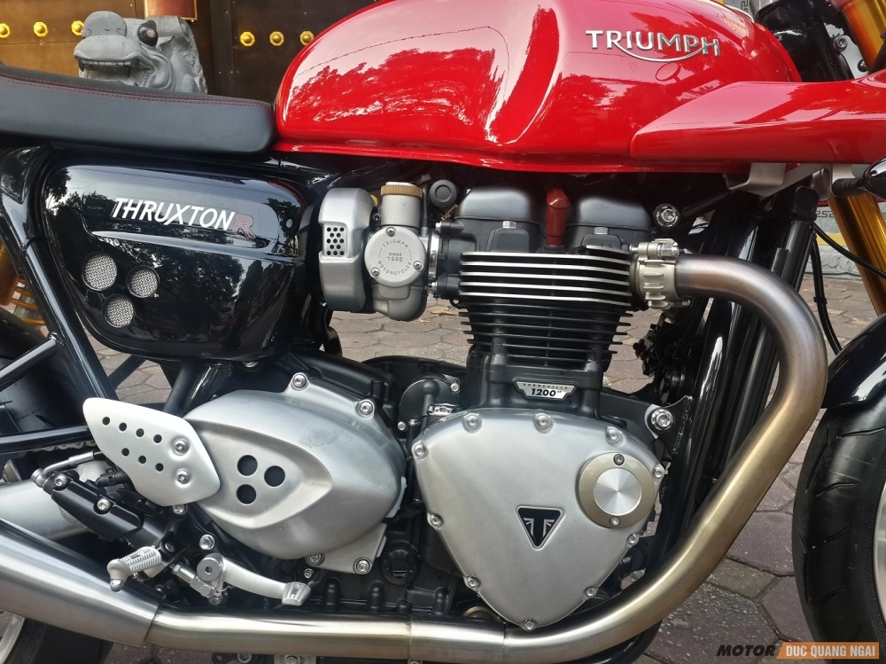 Triumph thruxton 1200r siêu mẫu sexy về việt nam