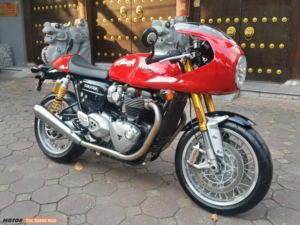 Triumph thruxton 1200r siêu mẫu sexy về việt nam