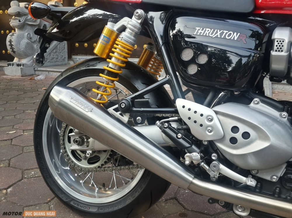 Triumph thruxton 1200r siêu mẫu sexy về việt nam