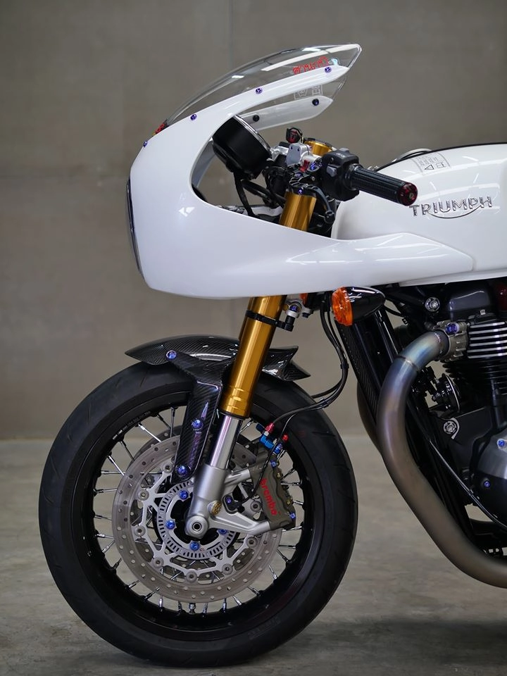 Triumph thruxton r cafe racer độ chao đảo cộng đồng xebiz với loạt nâng cấp hấp dẫn