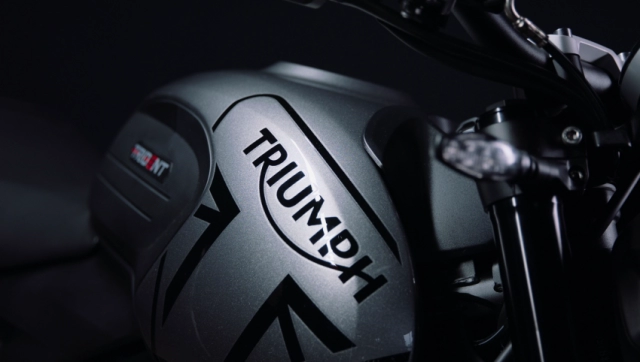 Triumph trident 2021 ra mắt tại malaysia có giá từ 250 triệu đồng
