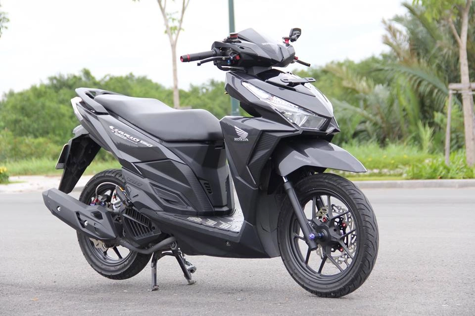 Vario 150 bản độ với nhiều đồ chơi khủng tự tin khoe sắc của biker việt