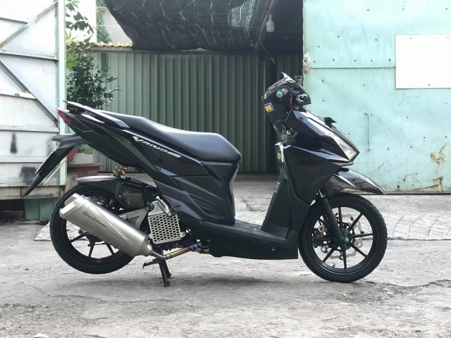 Vario 150 đẹp lung linh hơn sau khi được dao kéo lại ngoại hình