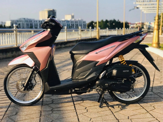 Vario 150 đô banh căm bao chât đi kem tông mau gây mê moi anh nhin