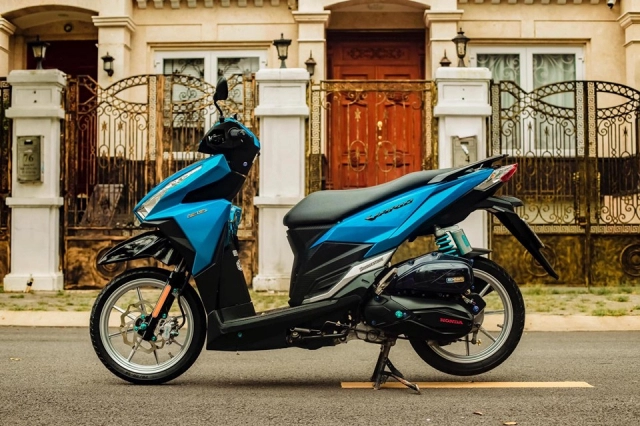 Vario 150 độ đậm chất chơi với gam màu xanh dịu mắt