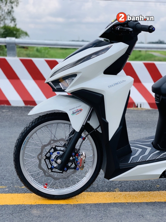 Vario 150 độ dàn chân gợi cảm như ngọc trinh của biker trà vinh