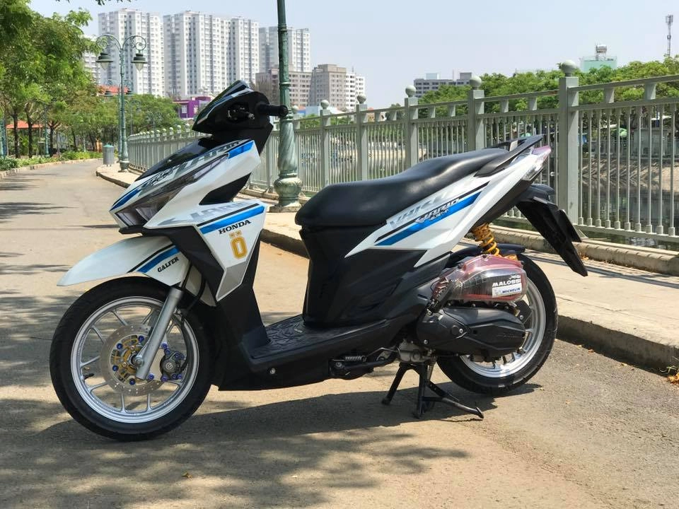 Vario 150 độ đơn giản thu hút mọi ánh nhìn với option đồ chơi hàng hiệu