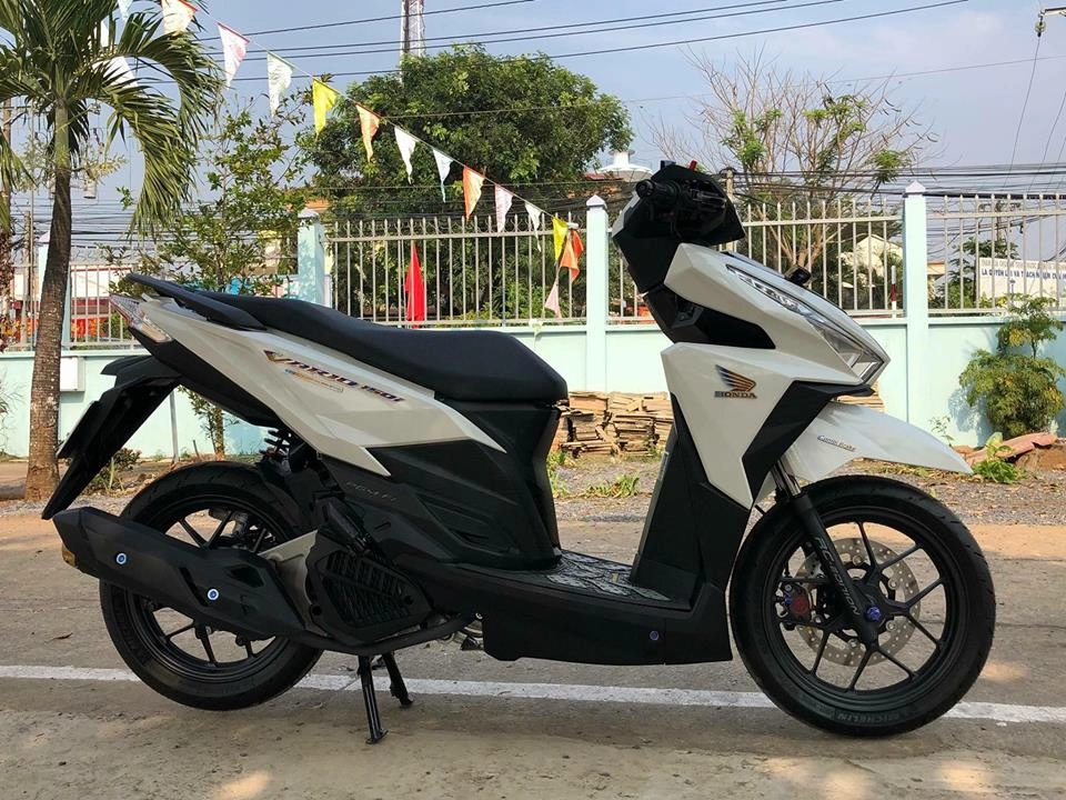 Vario 150 độ - full đồ chơi cùng những đường nét proti đầy táo bạo