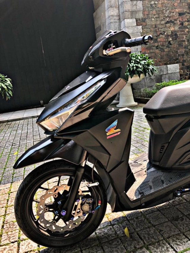 Vario 150 độ full tem titan cùng ống xả carbon fiber