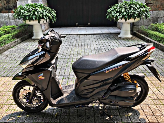 Vario 150 độ full tem titan cùng ống xả carbon fiber