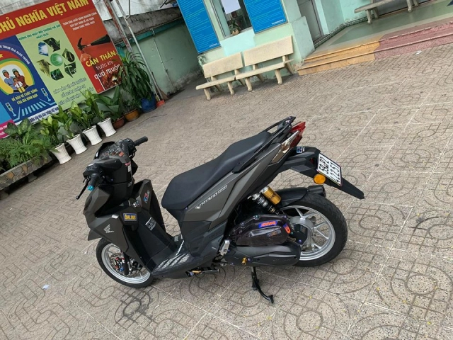 Vario 150 độ mạnh mẽ với hơi thở sbk cùng giảm xóc 2019 đầy mới mẻ