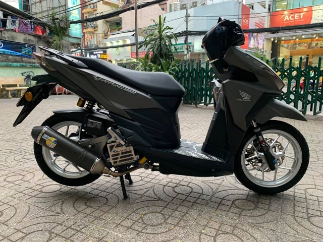 Vario 150 độ mạnh mẽ với hơi thở sbk cùng giảm xóc 2019 đầy mới mẻ