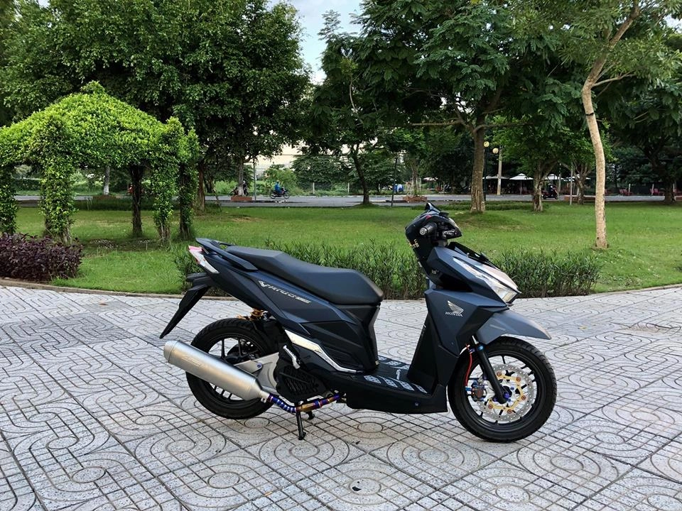 Vario 150 độ siêu đẹp với loạt đồ chơi hàng hiệu đắt tiền