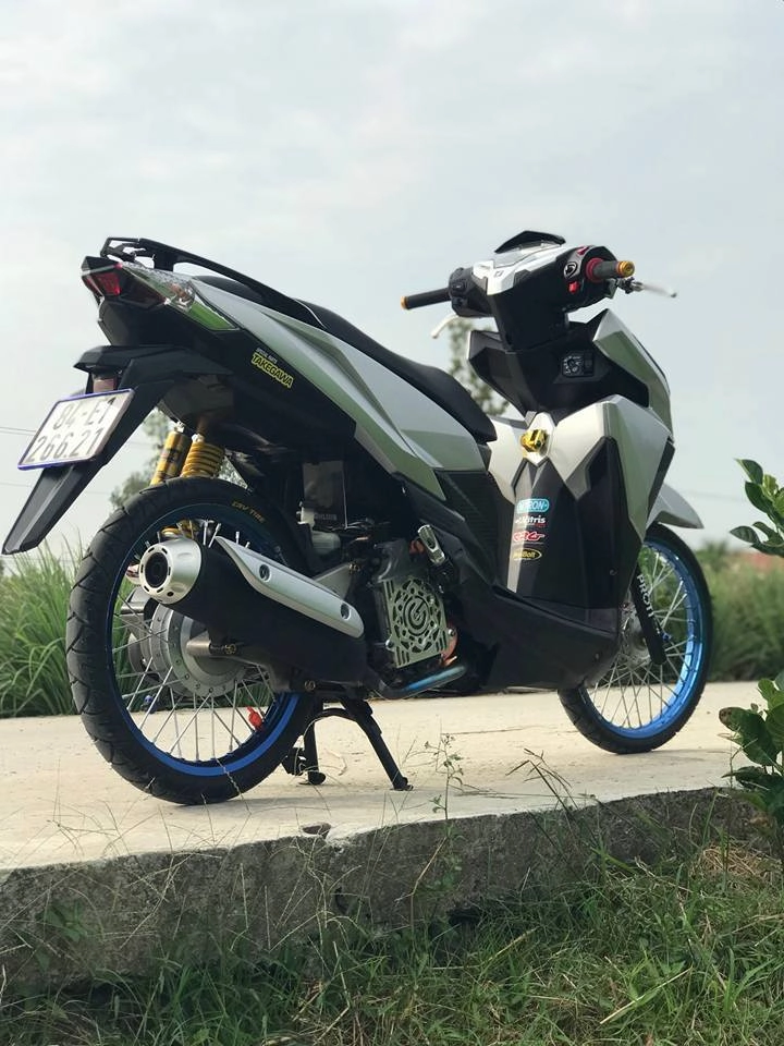 Vario 150 độ tâm huyết mang vẻ đẹp sang trọng của biker miền tây