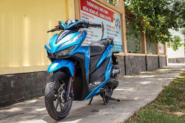 Vario 150 mới lạ hơn nhờ màu áo mới và những trang bị khủng