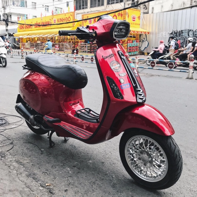 Vespa sprint độ gói trang bị bạc triệu của dân chơi đất sài thành