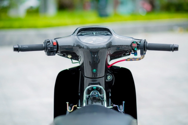 Wave 110 độ khó thở với option đồ chơi hạng nặng của biker hà thành