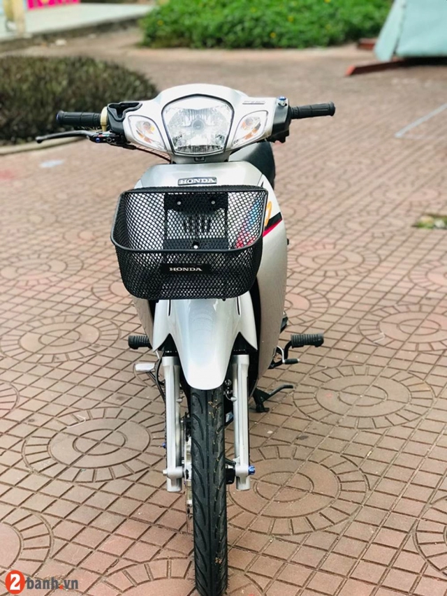 Wave 125 độ ấn tượng với màn lột xác đậm chất chơi