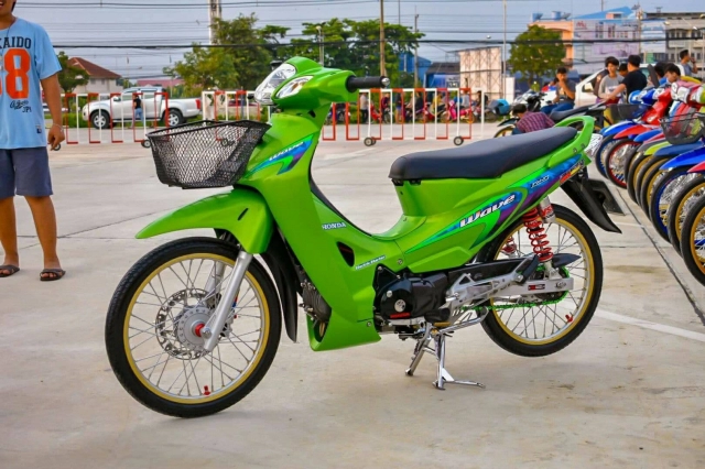 Wave 125 độ chú két xanh lá với option trang sức hơi bị khủng