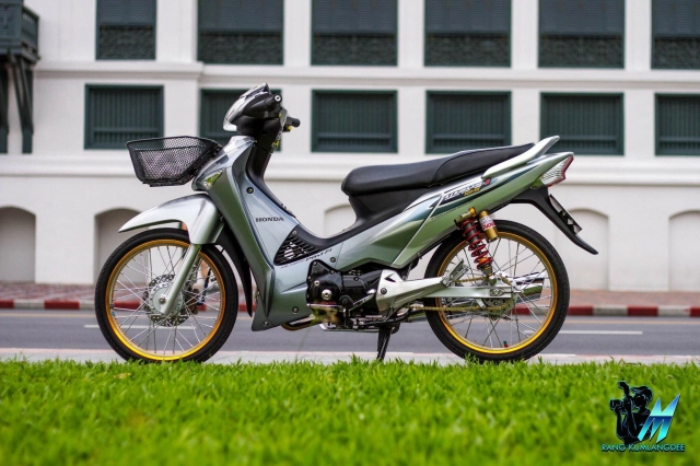 Wave 125 độ dàn chân khó thở bởi loạt nâng cấp đầy ma mị