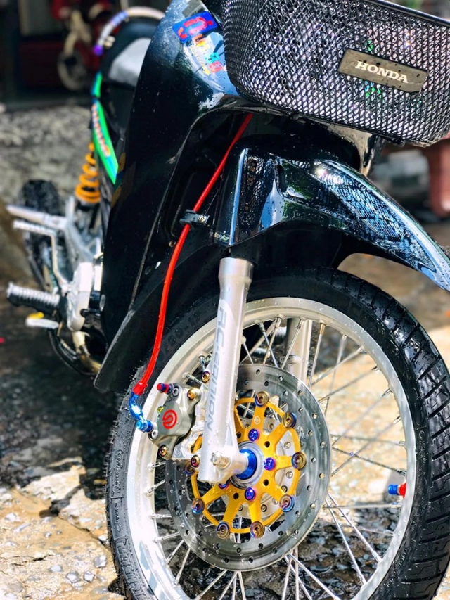 Wave 125 độ thành siêu phẩm với dàn đồ chơi cực đỉnh và đắt giá