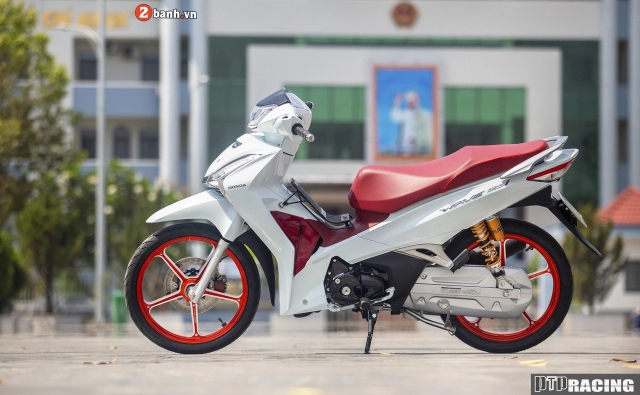 Wave 125 và vẻ đẹp kiều diễm được tạo nên từ những trang bị thứ dữ