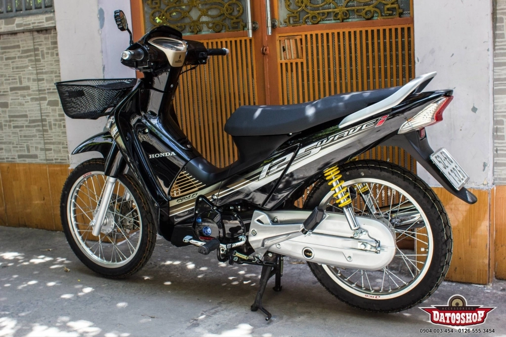 Wave 125i trong bản độ đầy mượt mà và phong cách