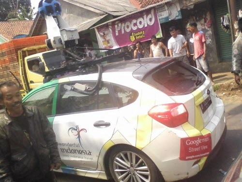 Xe google street view gây tại nạn liên hoàn tại indonesia