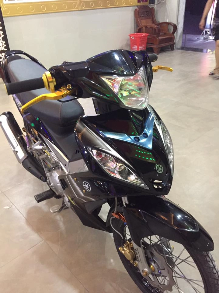Yamaha exciter 135cc đen huyền bí
