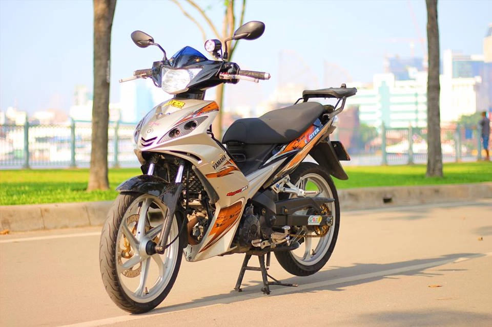 Yamaha exciter cưa sừng làm nghé