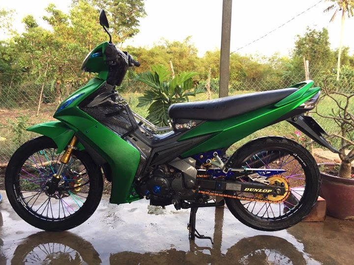 Yamaha exicter 2010 độ kiểng với bộ áo xanh lá