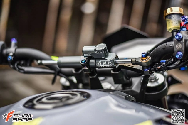 Yamaha mt-09 nâng cấp khá tươi tắn trên đất thái