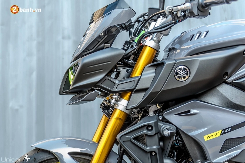 Yamaha mt-10 táo bạo trong ngôn từ thiết kế