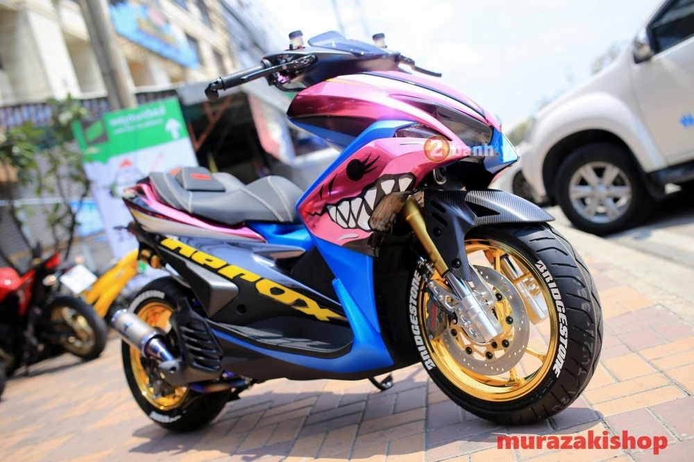 Yamaha nvx vua cá mập hồng đầy quyến rũ và chất chơi