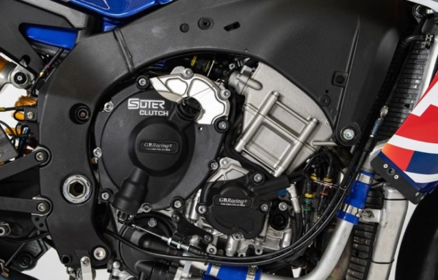 Yamaha r1 mới sẽ được cung cấp hệ thống seamless và van biến thiên vva cạnh tranh với v4 r