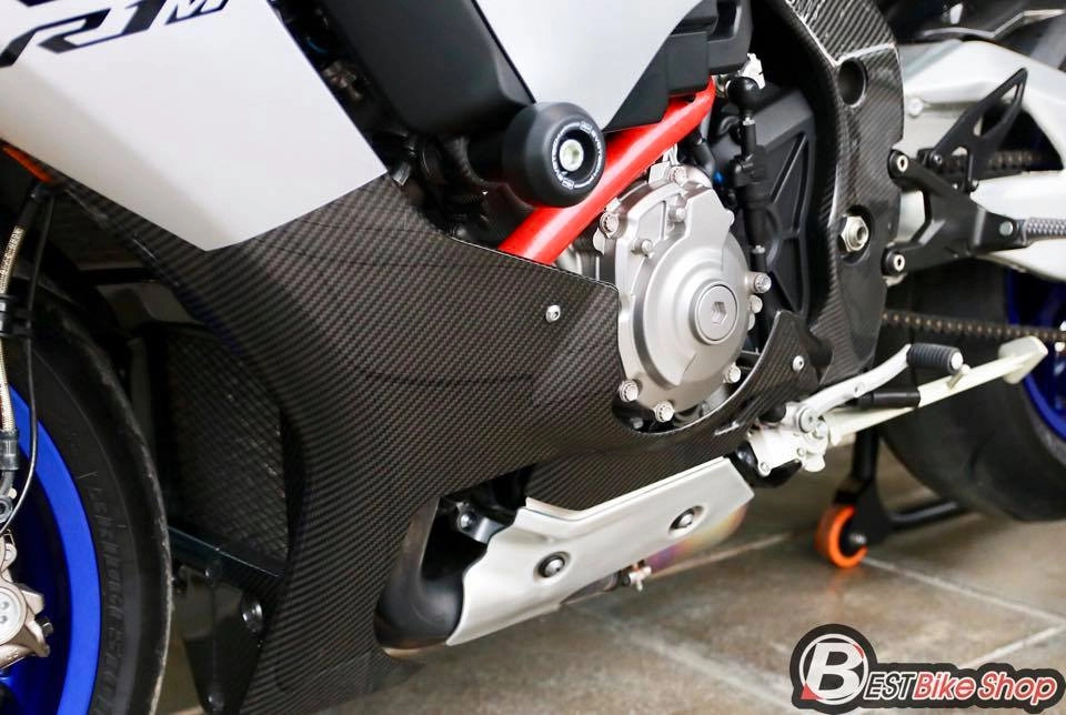 Yamaha r1m phiên bản đặc cách sặc mùi carbon world