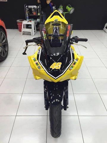 Yamaha r3 siêu đấu với bộ áo 60 năm yamaha