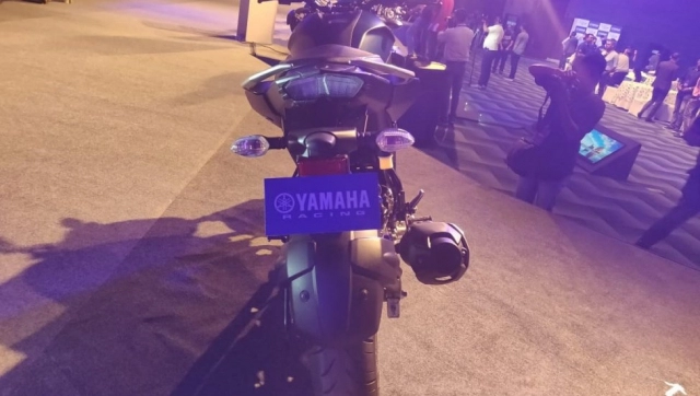 Yamaha ra mắt fz25 abs 