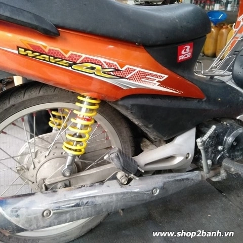 Yss và racingboy kẻ 8 lạng người nửa cân trong phân khúc phuộc tầm trung