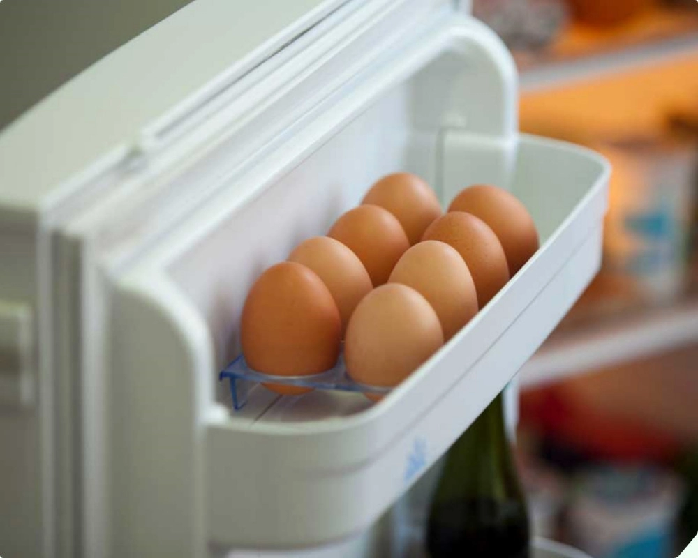 5 loại thực phẩm đừng bao giờ để ở cánh tủ lạnh hãy lấy ra nhanh kẻo rước họa vào thân