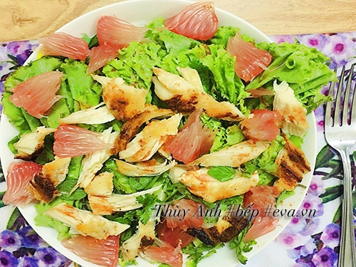 5 món salad gà giúp giảm mỡ thừa lấy lại vóc dáng cho chị em