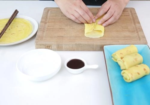 Bánh crepe chuối quyến rũ chị em