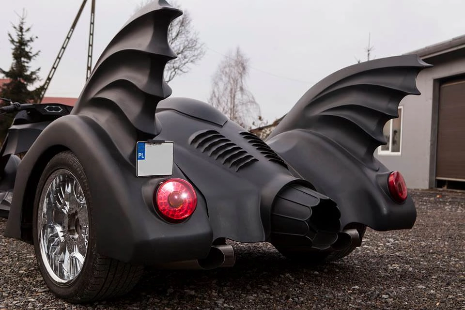 Batmobile xế độ phong cách batman siêu độc đáo