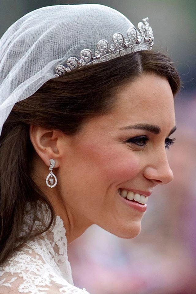 Bị chỉ trích vẫn chưa bỏ thói tiêu hoang meghan markle còn chi số tiền khủng cho trang sức