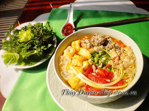 Bún riêu cua mọc đậu ăn mãi chẳng chán