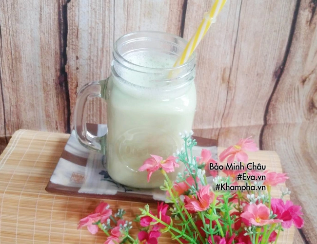 Cách làm sữa đậu nành lá dứa thơm lừng bổ dưỡng cho bữa sáng