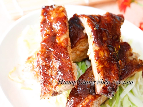 Cuối tuần làm sườn nướng bbq đãi cả nhà